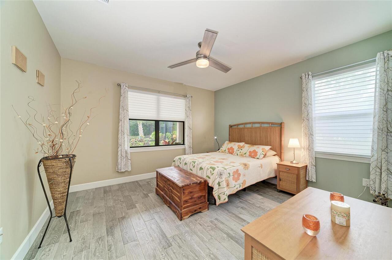 Listing Photo 29