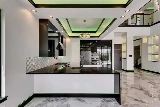 Listing Photo 18