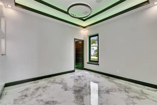 Listing Photo 33