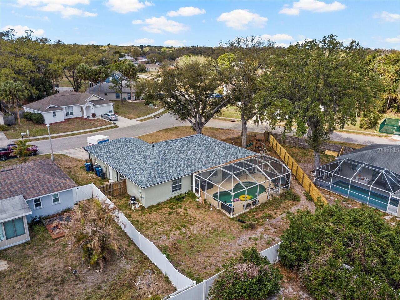 Listing Photo 17