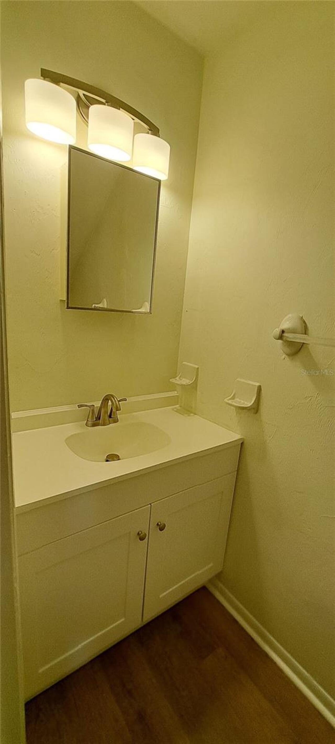Listing Photo 9