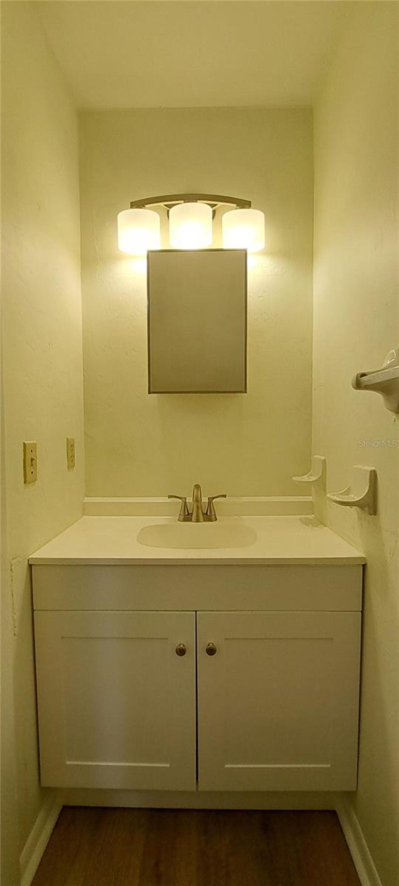 Listing Photo 10