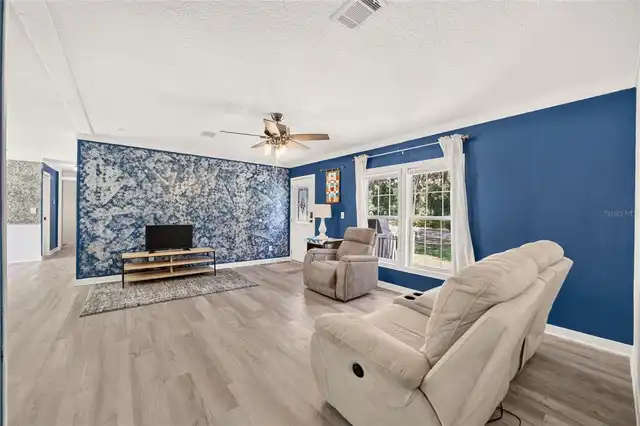 Listing Photo 26