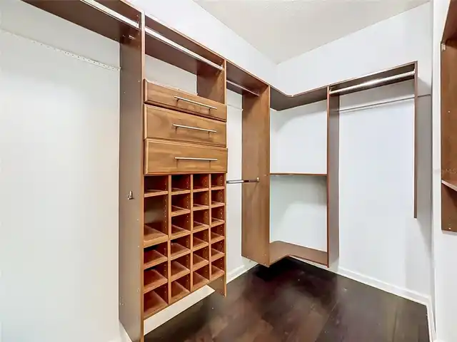 Listing Photo 33