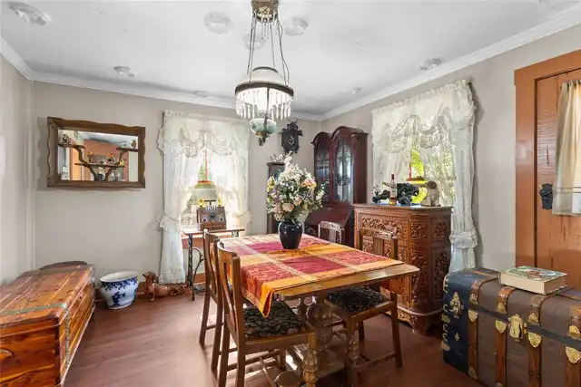 Listing Photo 14