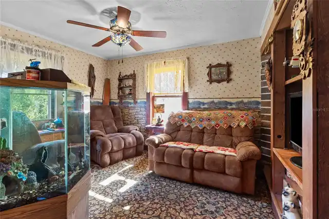 Listing Photo 19