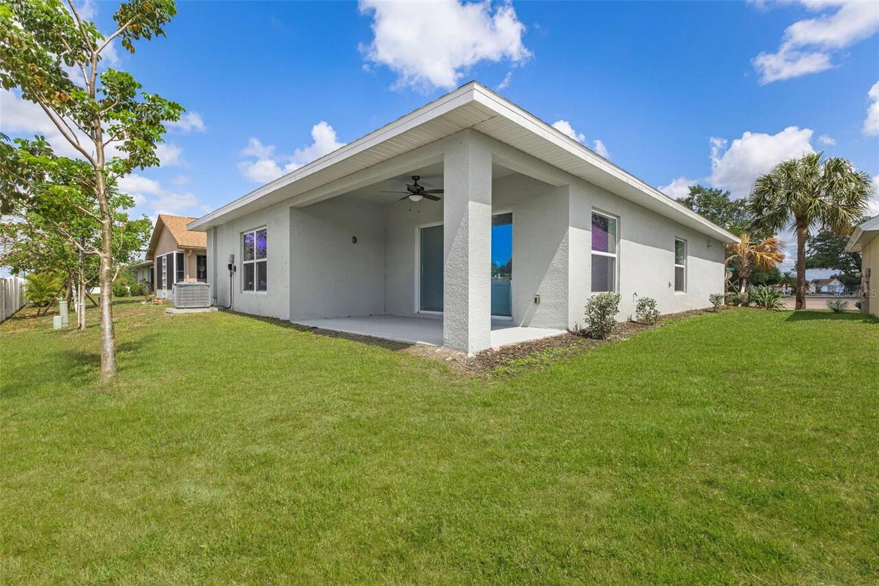 Listing Photo 8