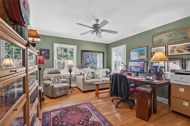 Listing Photo 20