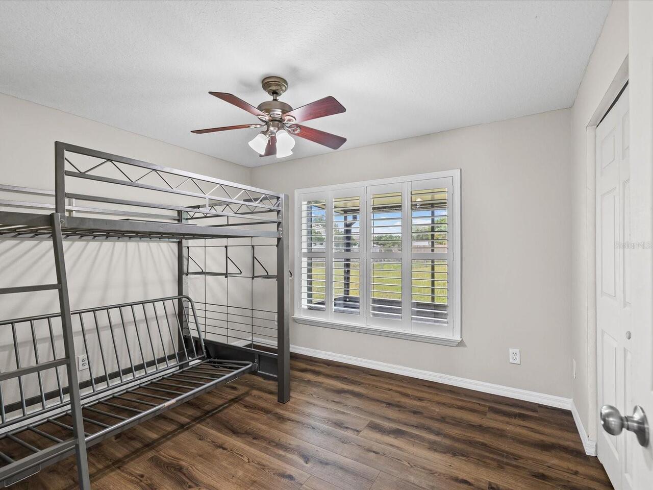 Listing Photo 18