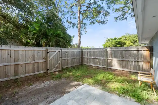 Listing Photo 33