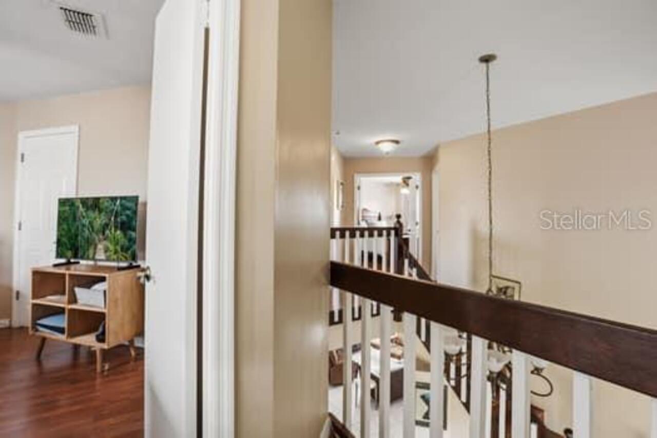 Listing Photo 18