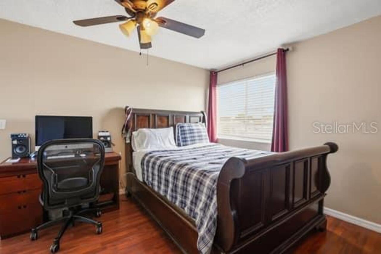 Listing Photo 23