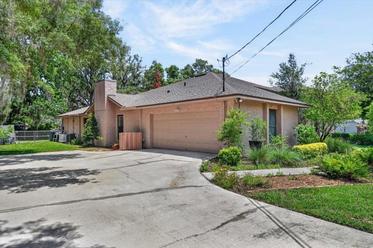 Listing Photo 7
