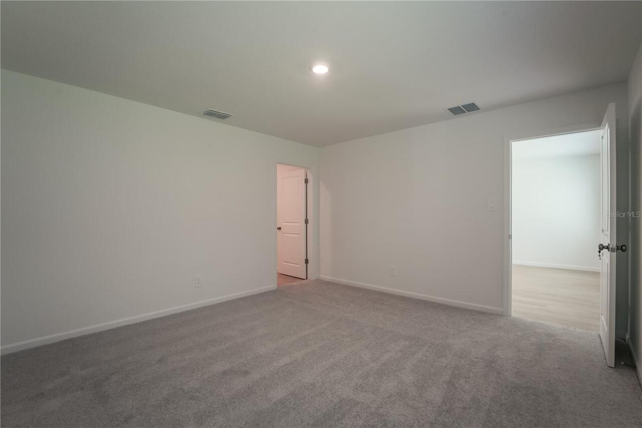 Listing Photo 24