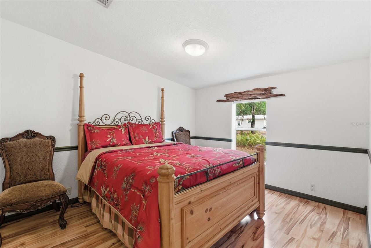 Listing Photo 25