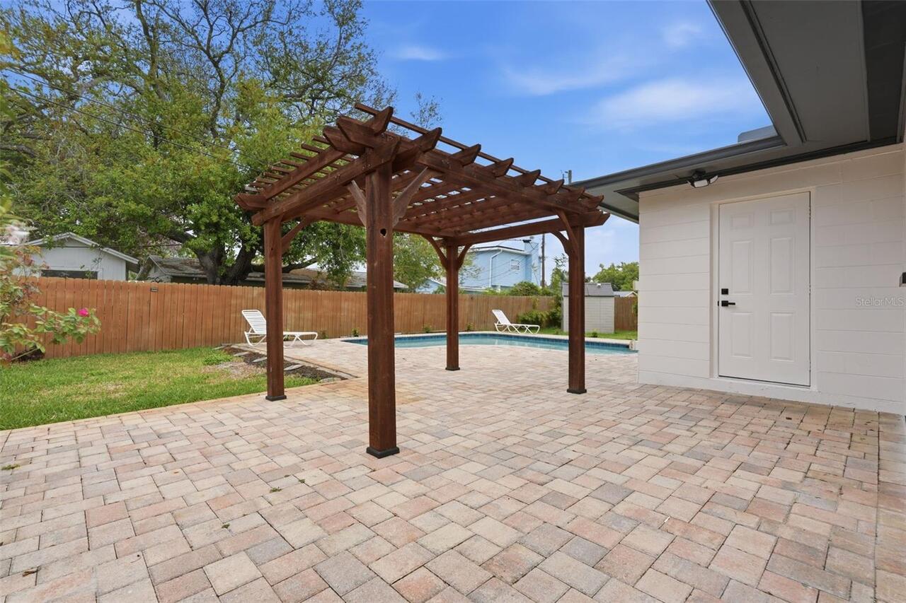 Listing Photo 34