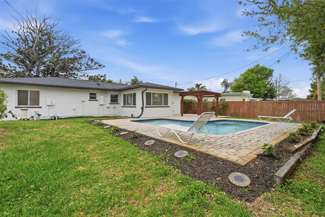 Listing Photo 38