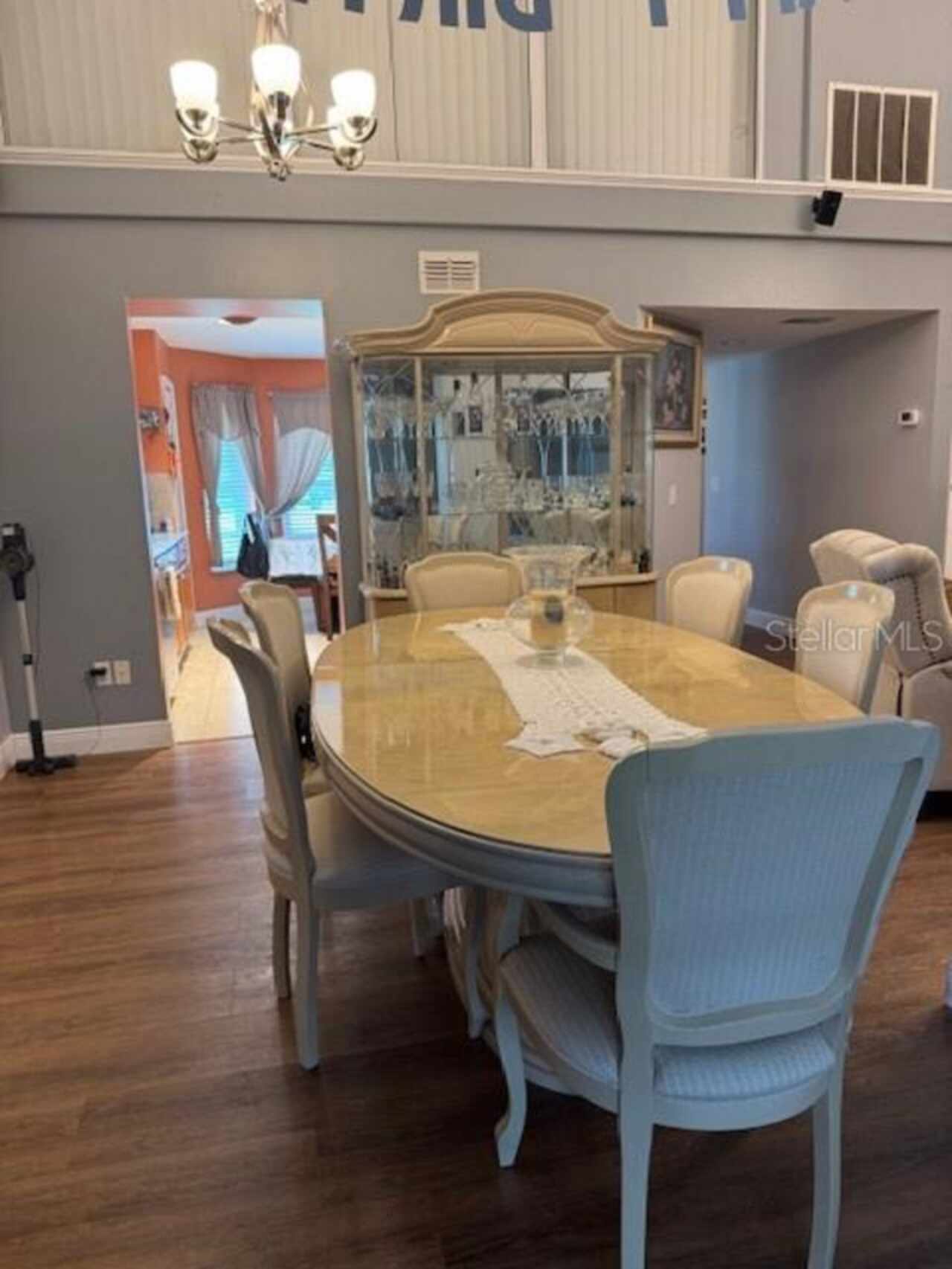Listing Photo 7