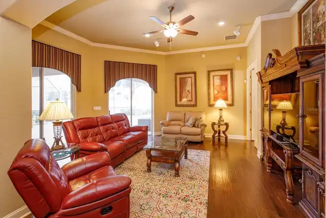 Listing Photo 15