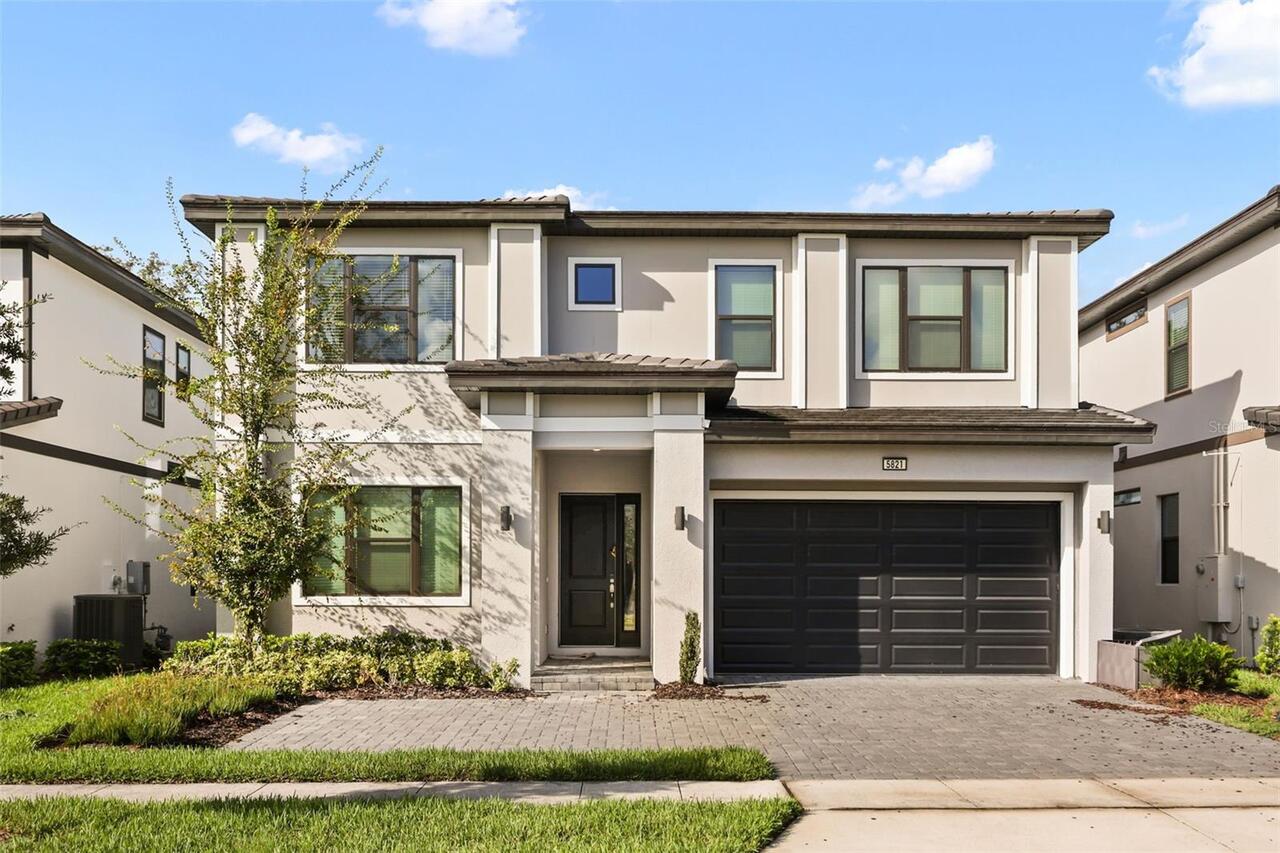 9BR, Home, 9BA, $1,550,000
Read More