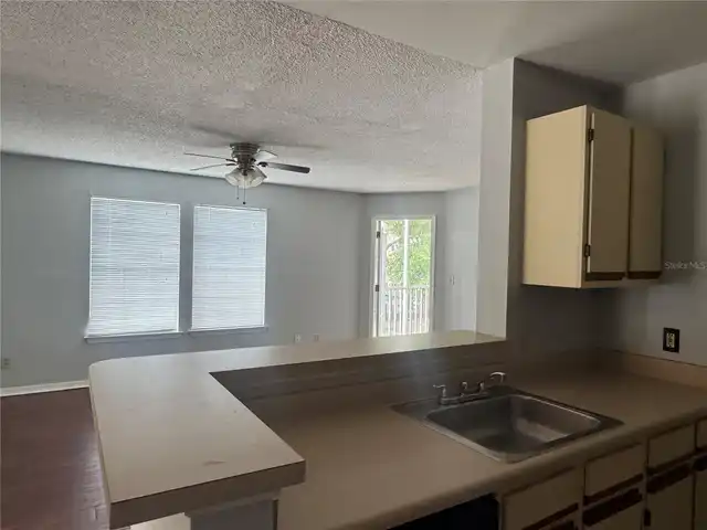 Listing Photo 15