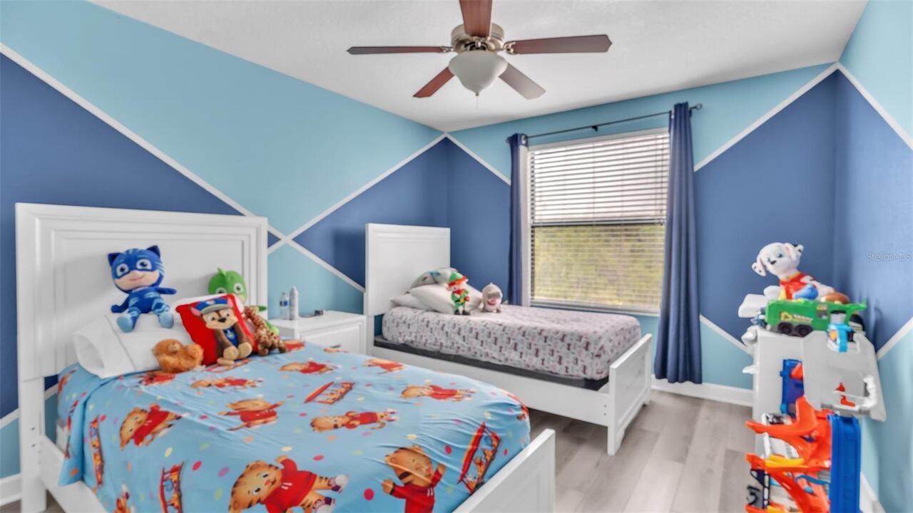 Listing Photo 32