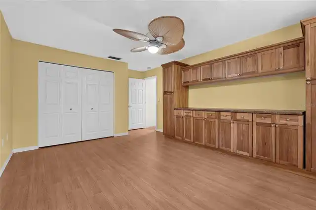 Listing Photo 37