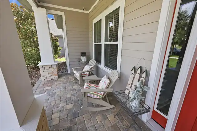 Listing Photo 6