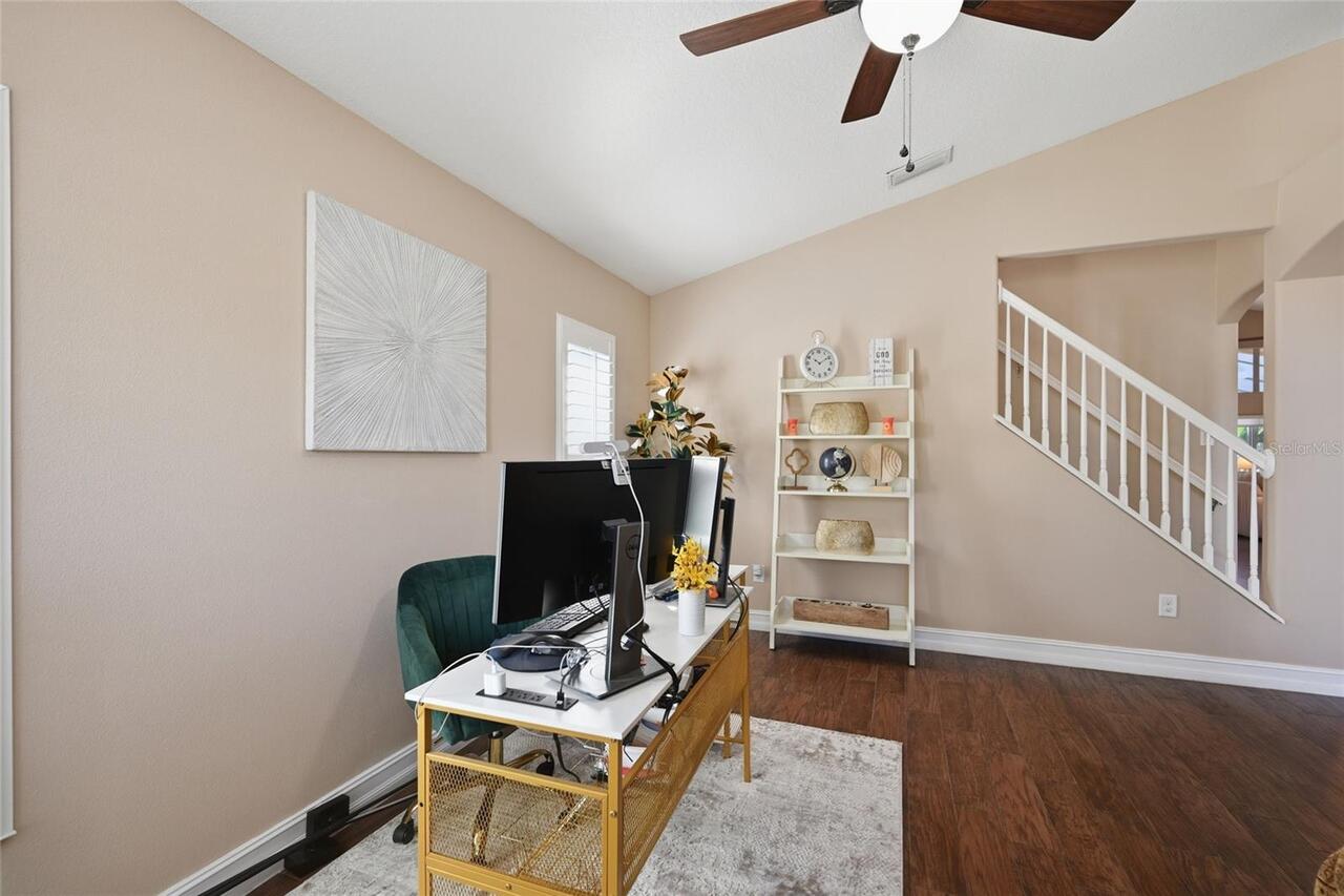 Listing Photo 10