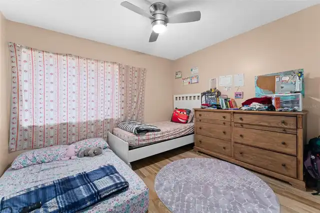 Listing Photo 14