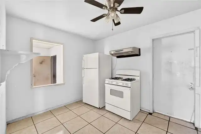 Listing Photo 6