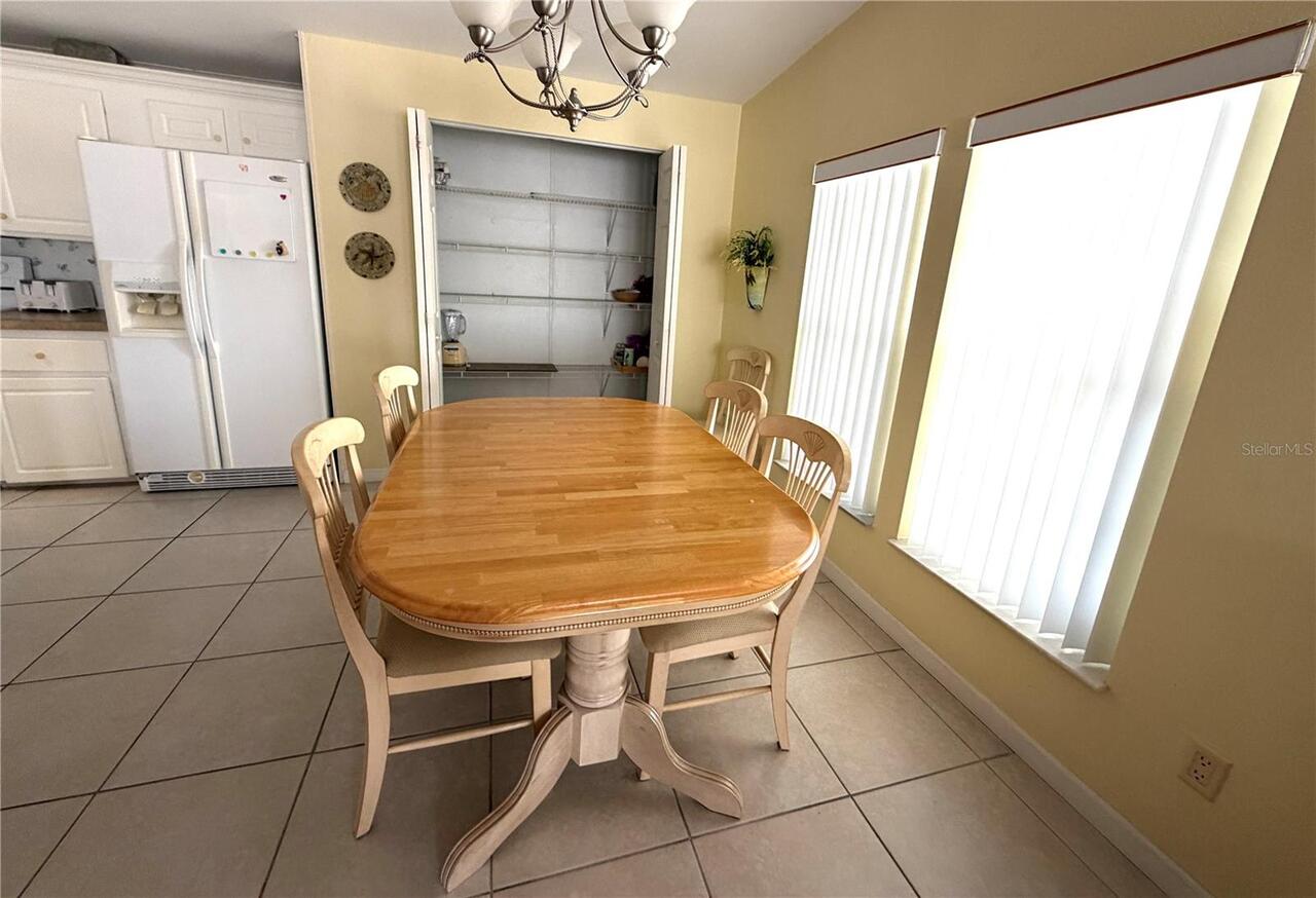 Listing Photo 8
