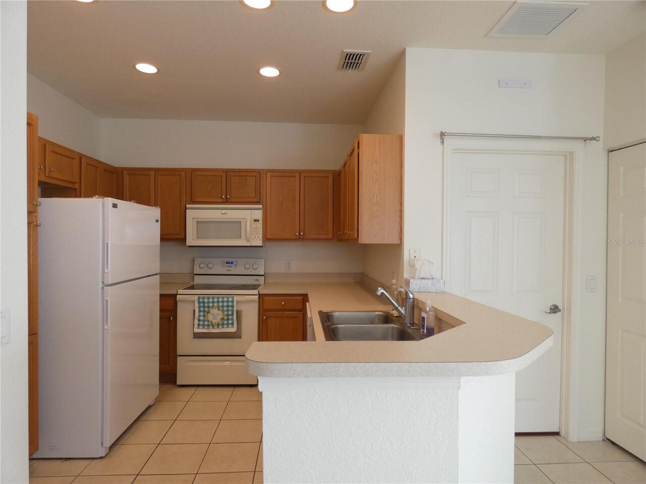 Listing Photo 9