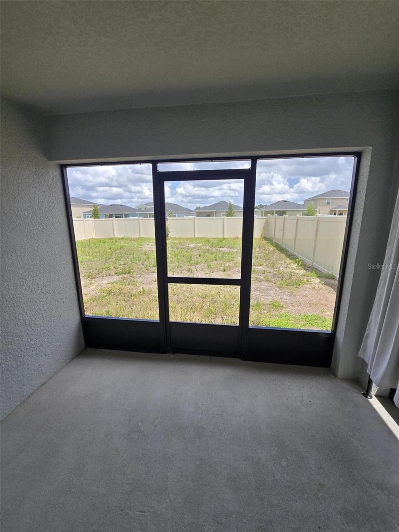 Listing Photo 16
