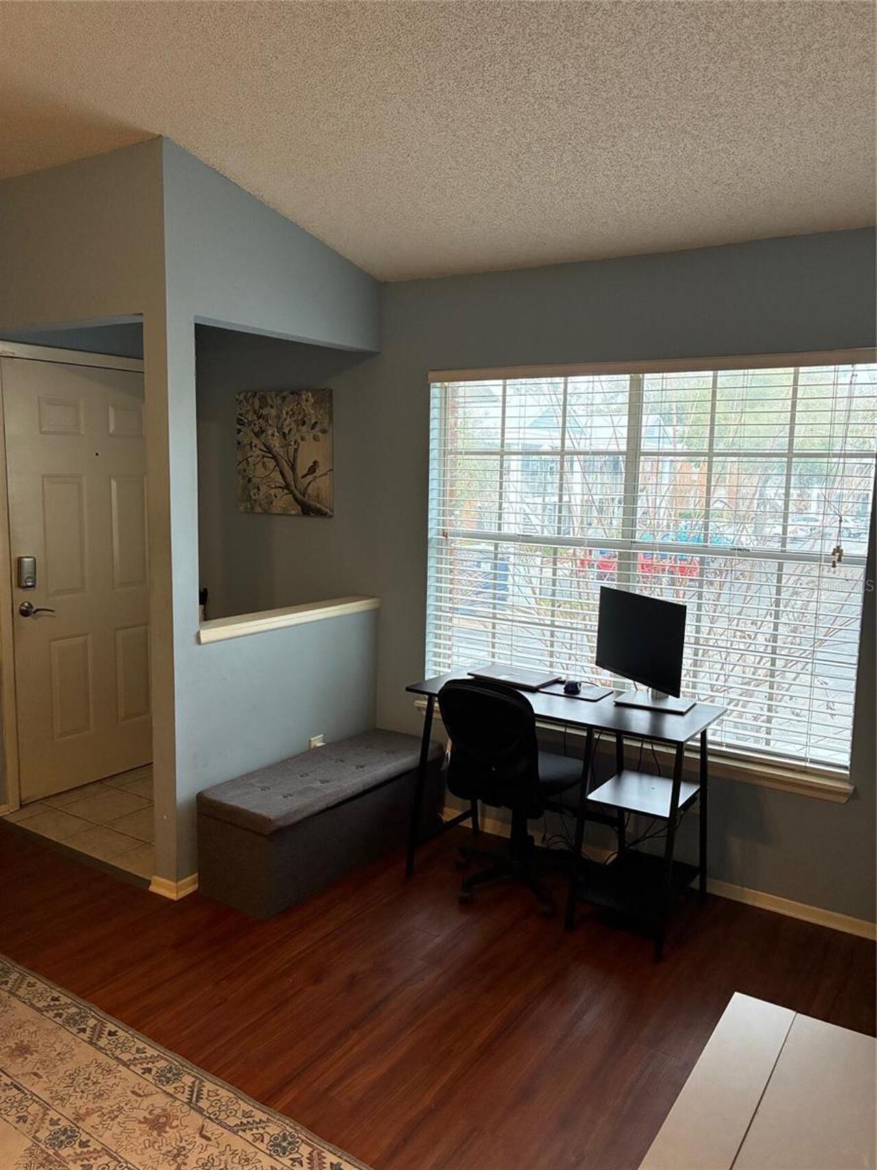 Listing Photo 14