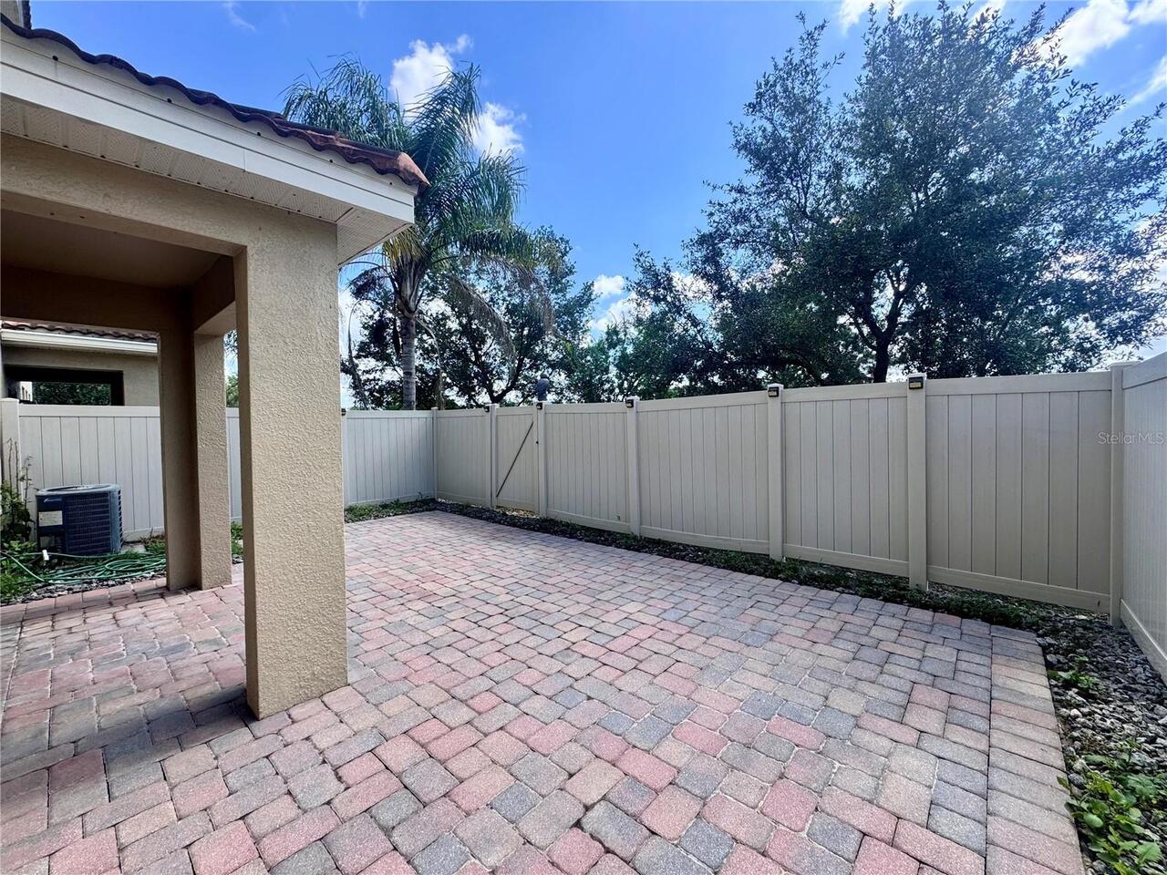 Listing Photo 26