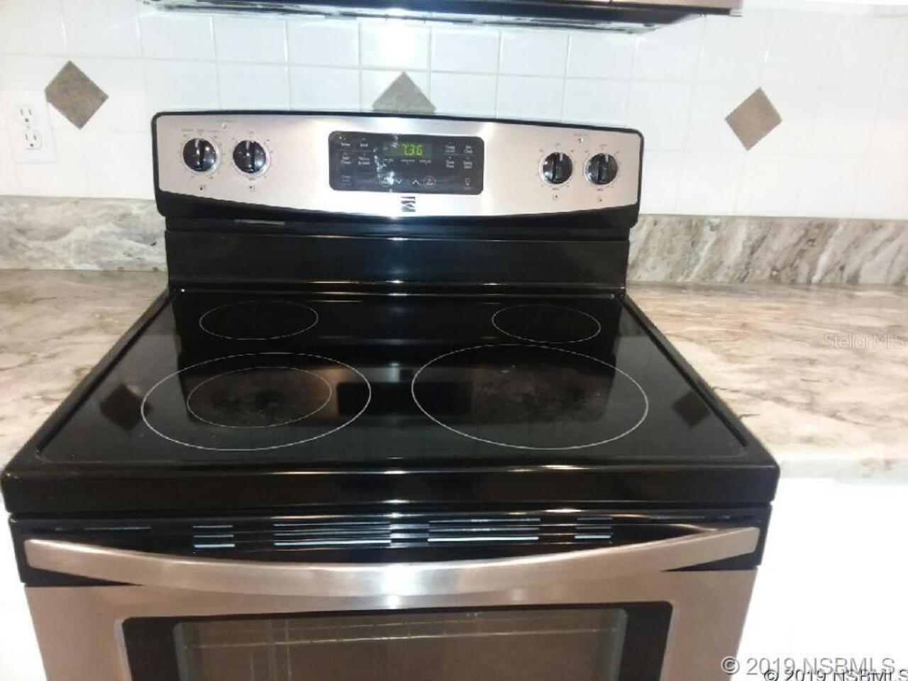 Listing Photo 9