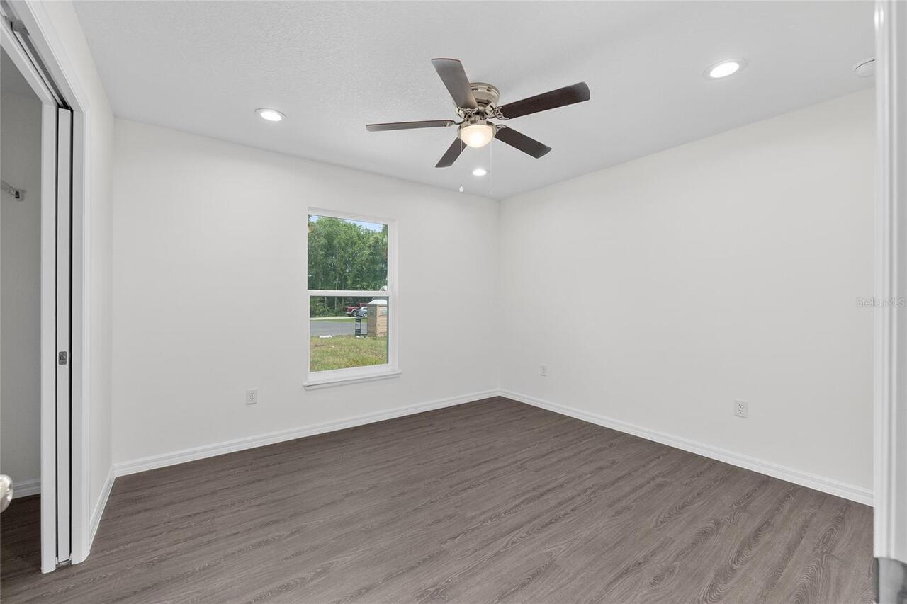 Listing Photo 29