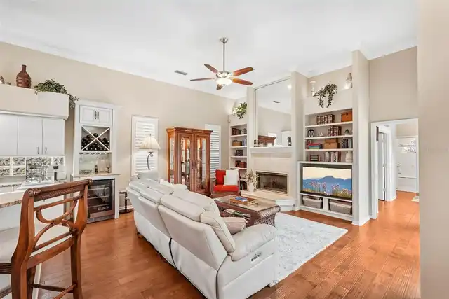 Listing Photo 7