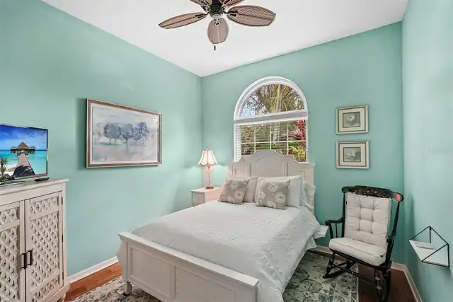 Listing Photo 23
