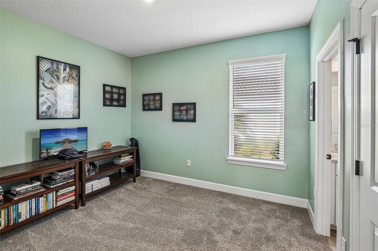 Listing Photo 25