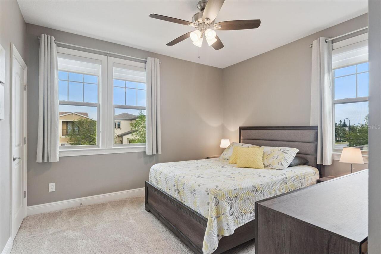 Listing Photo 19