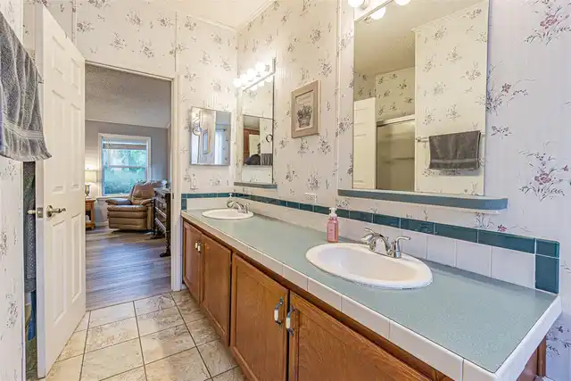 Listing Photo 29