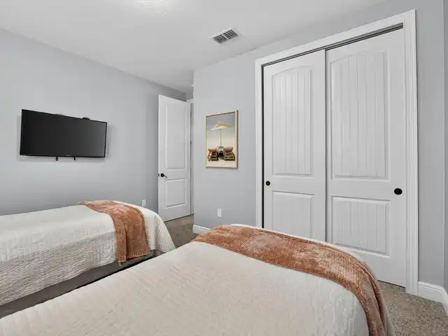 Listing Photo 26