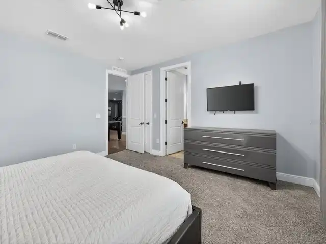 Listing Photo 29