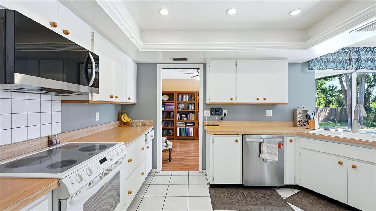 Listing Photo 18