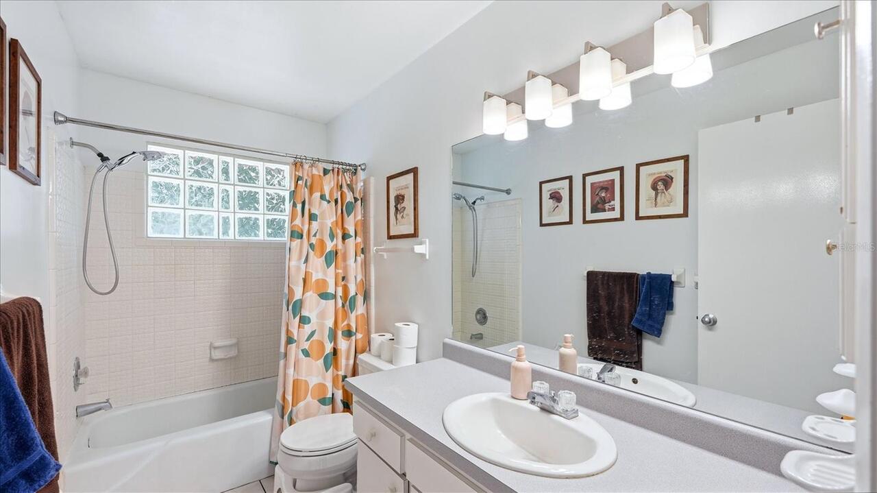 Listing Photo 25