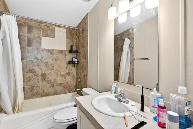 Listing Photo 19