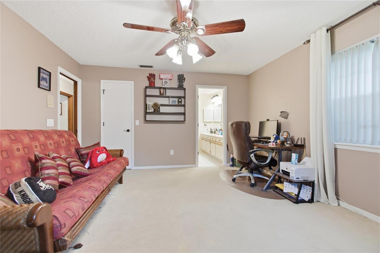 Listing Photo 34