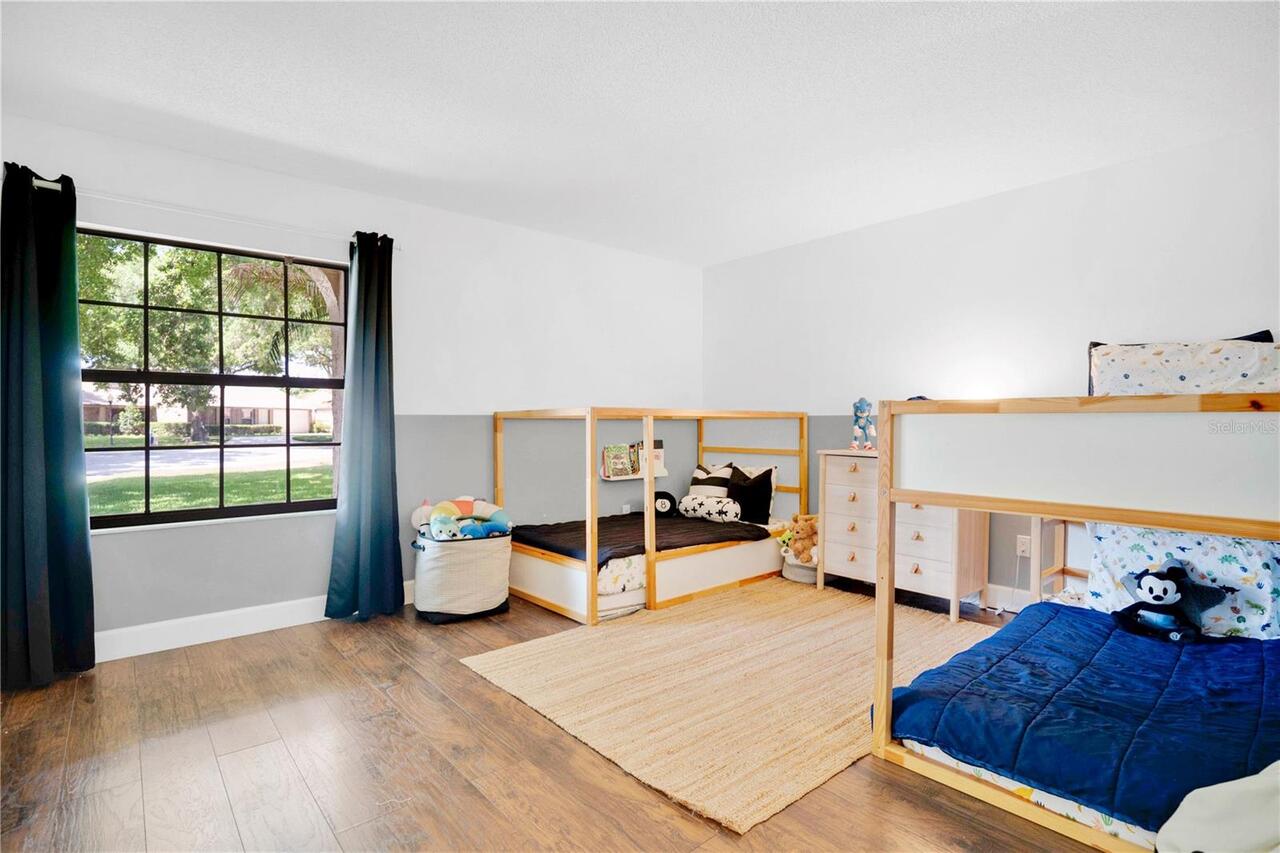 Listing Photo 23